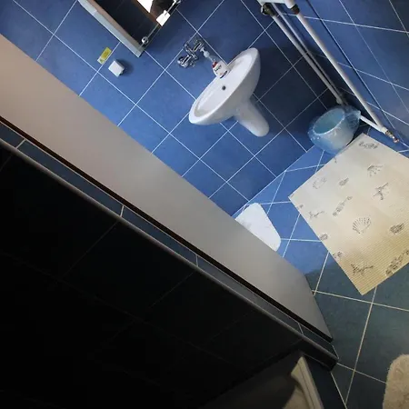 Alexander بيت ضيافة Habura