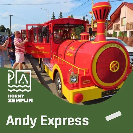 בית הארחה Alexander *