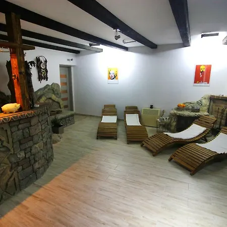 Alexander Guest house Habura
