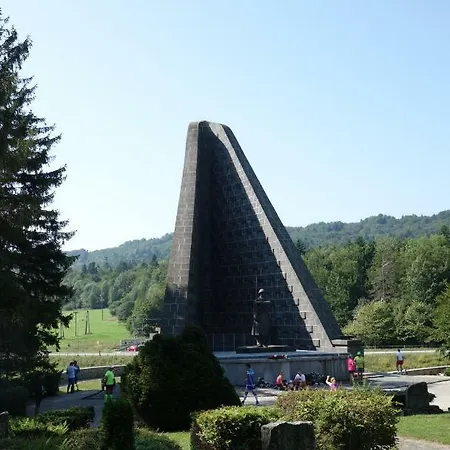 Alexander بيت ضيافة *